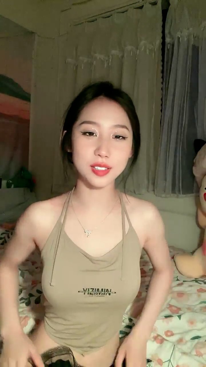 极品大学生,校花级别,【可爱妹妹】,这一定是心动的感觉,小骚会太会撩人了,这小腰扭得让人心慌~